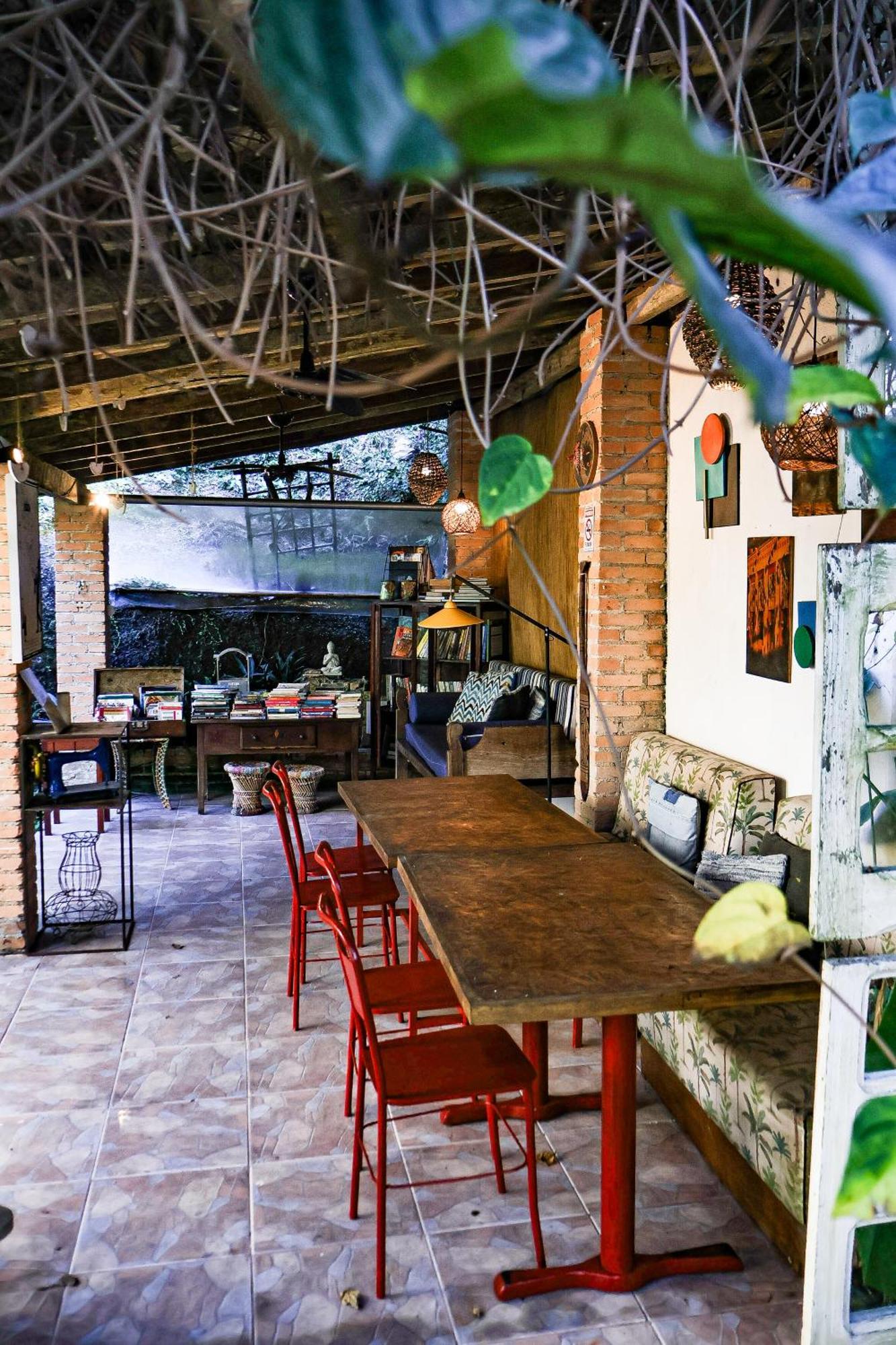 Com Verso E Prosa Repouso E Cafe Paraty Exterior photo